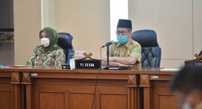 Pj Sekdaprov Riau Pimpin Rapat Persiapan Peninjauan Kembali RTRW Provinsi Riau